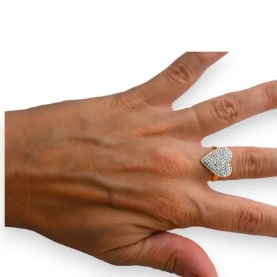 Gold-plated steel ring with heart-shaped rhinestone