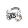 Anello in Acciaio con 3 Cristalli Bianchi | Gioiello Elegante da Donna | Moda Trendy