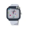 Montre carrée rétro noire et blanche avec nœud et cadran quadrillé