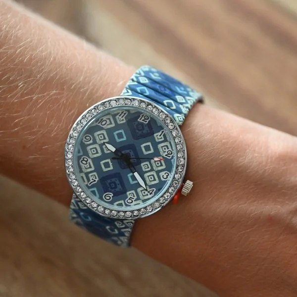 Women's elastic watch in blue tones Ernest E64001-006
