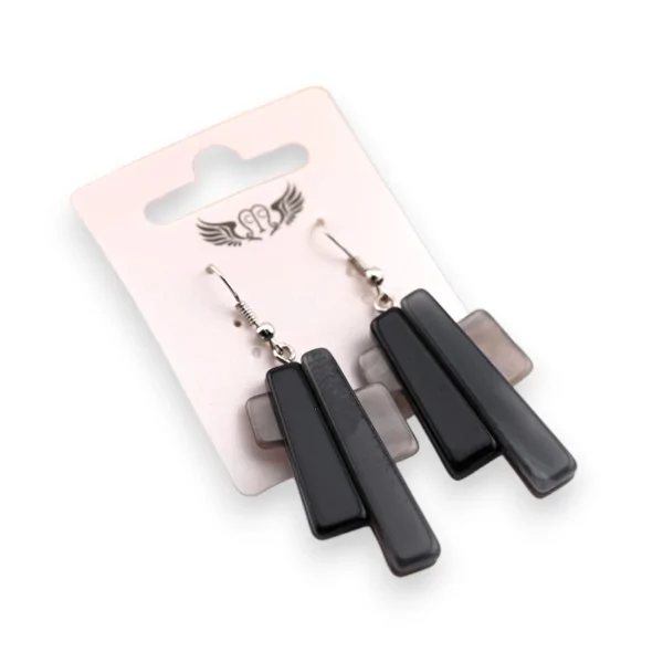 Fancy black geometric shape earring