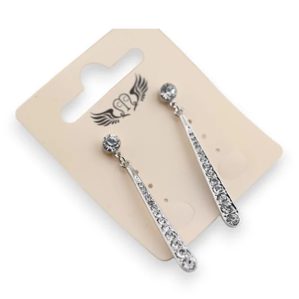 Brinco delicado prateado pendente com strass