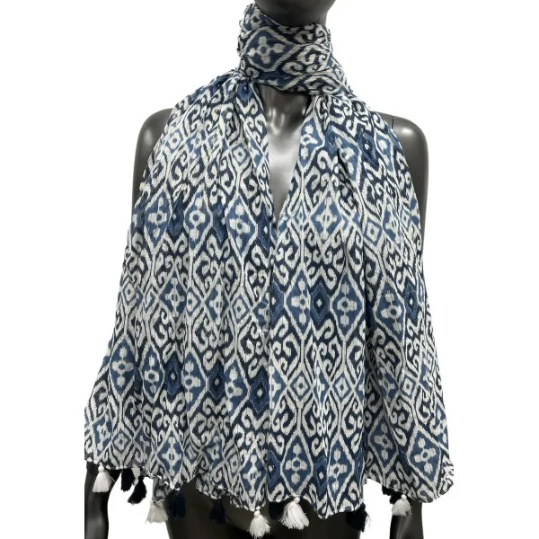Black and gray arabesque scarf