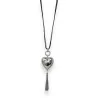Lange Silberfarbene Modekette mit Herz-Relief und Quaste | Trendiger Modeschmuck