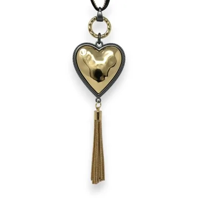 Collar de fantasía largo dorado con corazón en relieve y borla metalizada