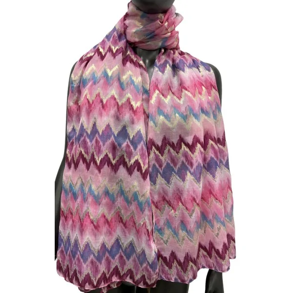 Foulard motif géométrique nuance rose orné de doré