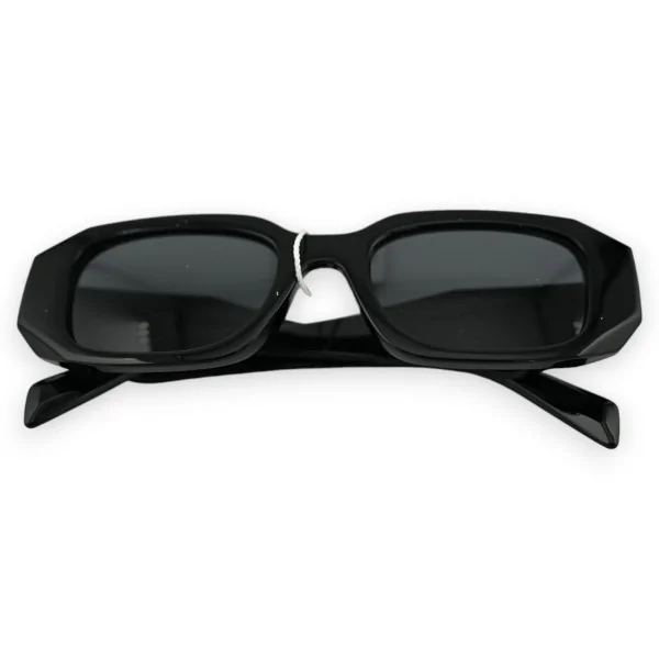 Schicke schwarze rechteckige Brille