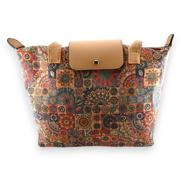 Bolso de corcho con solapa