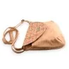 Borsa a tracolla ecologica in sughero con motivo floreale | Moda etica e di tendenza