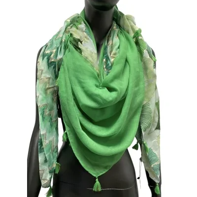 Pañuelo cuadrado patchwork estampado de ginkgo y chevron verde