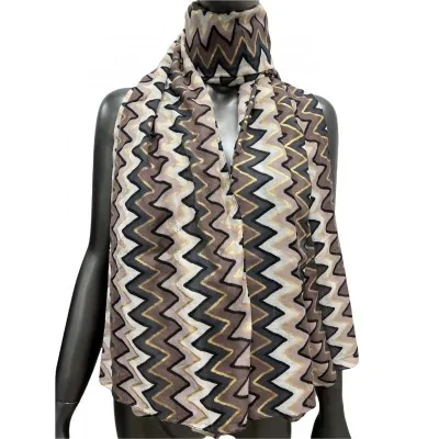 Pañuelo en zigzag con detalles dorados