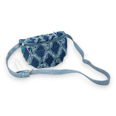 Gürteltasche mit Schulterriemen aus verwaschenem dunkelblauem Denim
