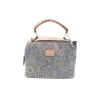 Vintage-Korktasche mit geometrischem Muster in Blau