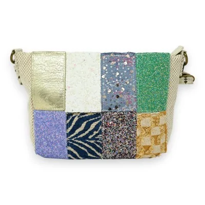 Bolsa tiracolo em tecido patchwork multicolorido