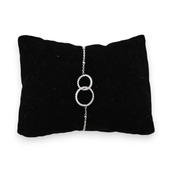 Silver steel bracelet with 2 interlocking circles