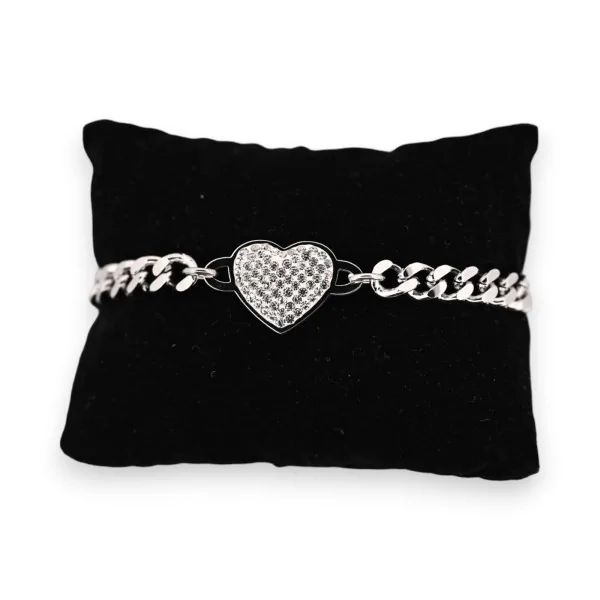 Silver steel chain bracelet with shiny heart