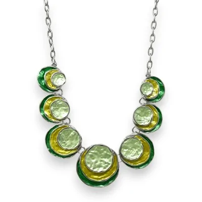 Conjunto de bijuteria redondo em relevo com tons de verde
