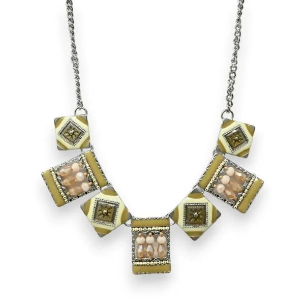 Square patchwork fantasy jewelry set in beige shades