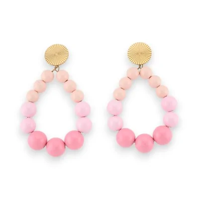Pendientes de aro con perlas brillantes en tonos rosa suave