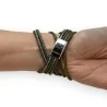 Pulsera Envolvente Verde Oliva con Pedrería y Tachuelas | Joya de Moda Trendy | Tendencia de Moda