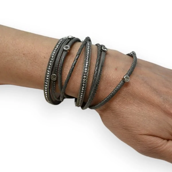 Armband doppelt grau mit Nieten und Strass
