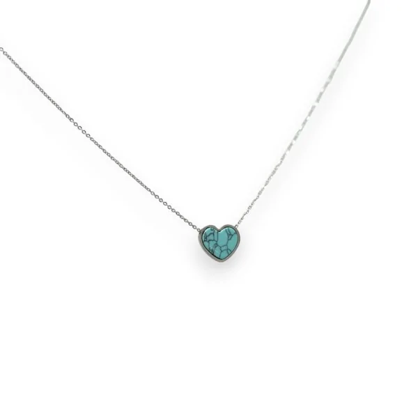 Collana in acciaio argentato con piccolo cuore in pietra turchese