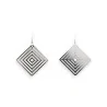 Boucles d'Oreilles Losange Argentées | Bijou Élégant Effet Dentelle | Mode Tendance