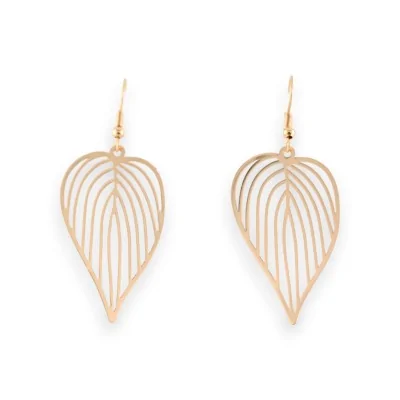 Pendientes de hojas doradas