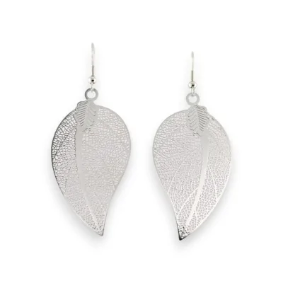 Silver metal earrings with leaf pattern