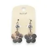 Boucles d'oreilles Fleur Nacre Ikita - Bijou Élégant en Nacre Naturelle