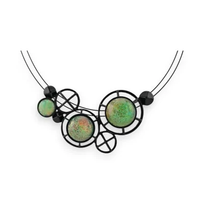 Collana geometrica Verde Ikita in metallo nero