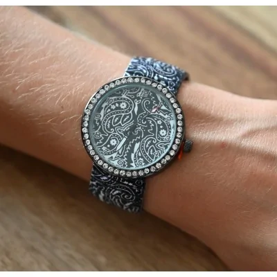 Ernest watch with black and white design print