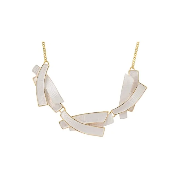Collana fantasia con medaglione grafico bianco sporco di Ikita
