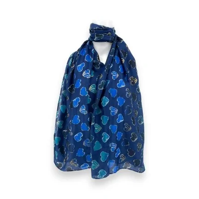 Schal mit blauen Herztönen
