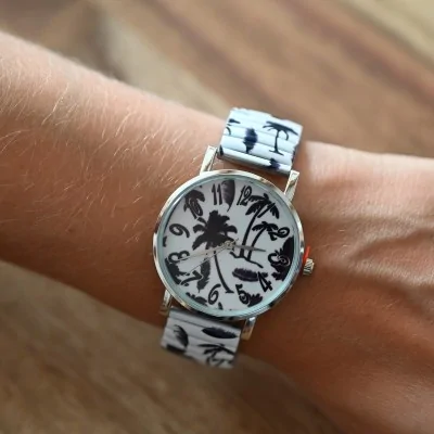 Ernest palm tree black and white watch