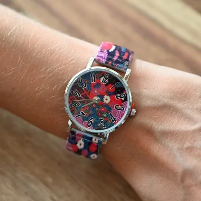 Orologio Ernest con motivi floreali multicolori