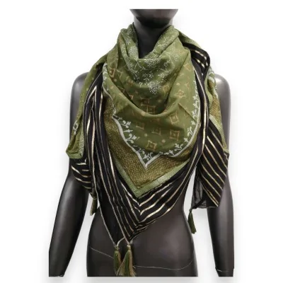 Foulard carré ethnique kaki...
