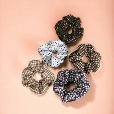Set di 5 elastici per capelli stampati marroni