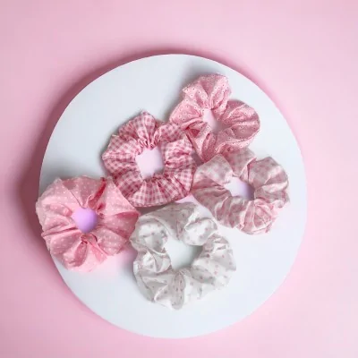 Lot de 5 chouchous roses et...