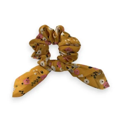Scrunchie elástico estampado floral mostarda