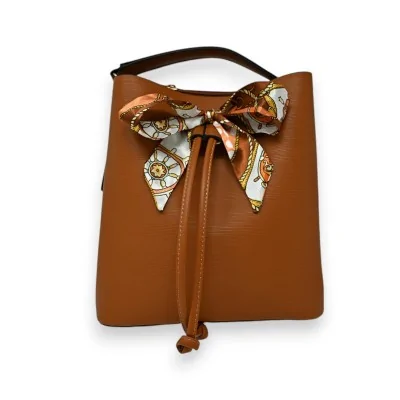 Borsa rigida Camel di Gallantry con elegante nodo foulard