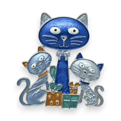Broche de família de gatos magnética em tons de azul