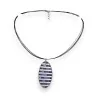 Ikita Halskette mit geometrischem Design in Blau & Silber | Eleganter Modeschmuck