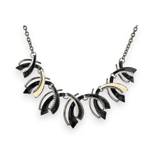 Colar Fantasia Folhas Pretas