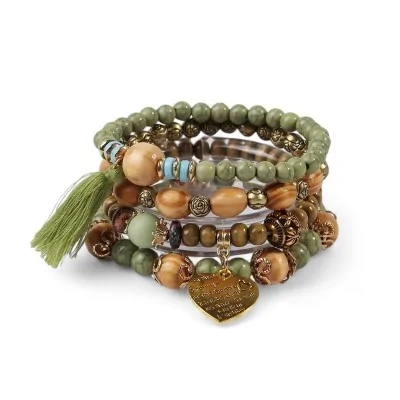 Pulsera bohemia de múltiples filas con dijes Verde oliva