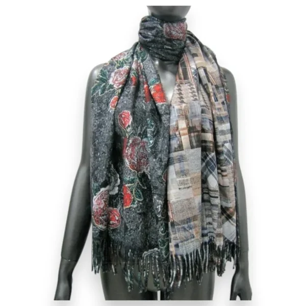 Cachecol patchwork em tons de cinza e preto