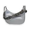 Bolso Bandolera Plateado en Forma de Riñonera Mélanie Paris | Accesorio de Moda Tendencia