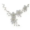 Collier Floralia - Bijou Mariage Fleurs et Perles | Accessoire Mariée Élégant
