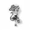 Spilla figurale gatta elegante antropomorfa in metallo color argento: cappello capeline a tese larghe con righe a spirale nero-g