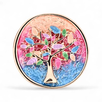Vorderansicht der Lebensbaum-Brosche, Roségold-Medaillon mit Pfirsich-Magenta-Türkis Email-Himmel, modellierter Roségold-Baum un